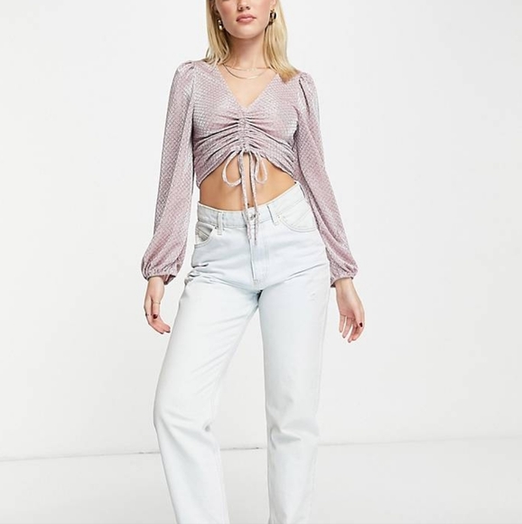 New Look metallic crop top. - Picture 1 of 9